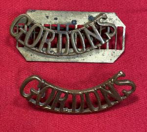 WW1 Gordons Shoulder Titles