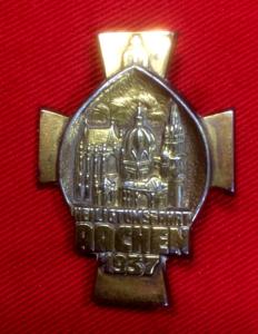 WW2 German Aachen 1937 Pilgrimage Day Badge