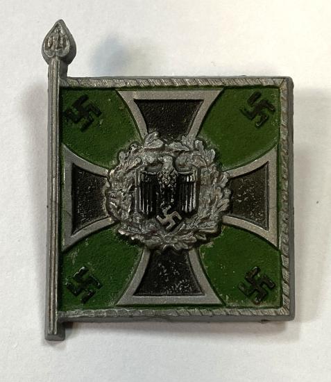 WW2 German WHW Jager Flag Standard Donation Badge