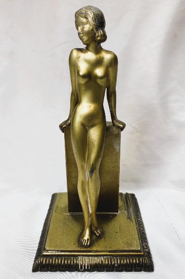 1930's Larenzo Art Deco Woman Striker