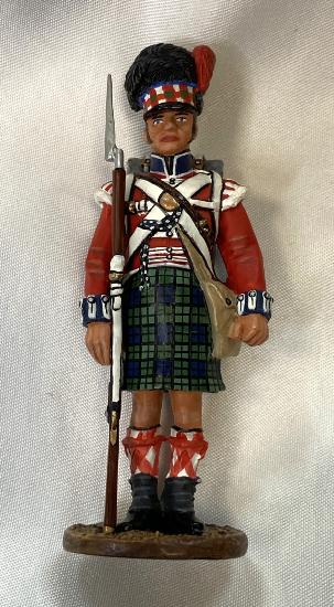 King & Country NA36 42ND Highlander Black Watch Private With Rifle 
