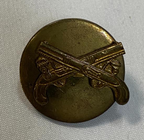 WW2 American Military Police Screwback Collar Disc