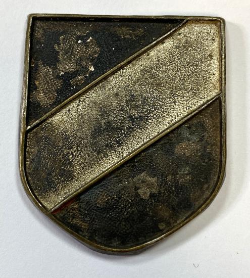WW2 German Pith Helmet Tricolour Shield