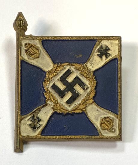 WW2 German WHW Kriegsmarine Marineteile Flag Standard Donation Badge