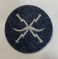 WW2 German Luftwaffe Air Raid/Aircraft Warning Service Trade Badge
