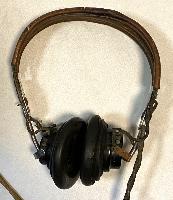 WW2  U.S. Army Signal Corps Type BC348 Receiver And Headphones- SHOP COLLECTION ONLY