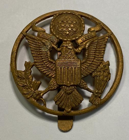  WW2 U.S Army Visor Cap Badge