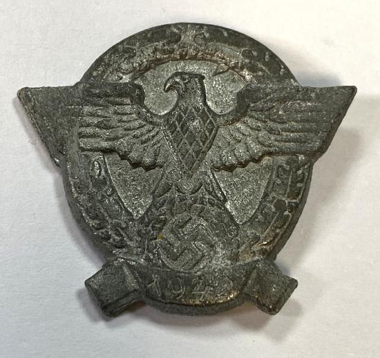 WW2 German Polizei 1942 Lapel Badge