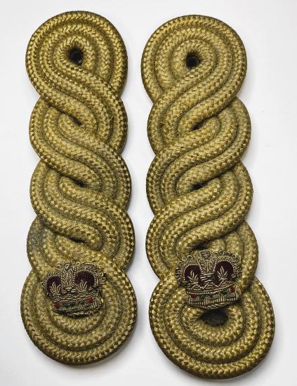 Post War Majors Dress Tunic Epaulets