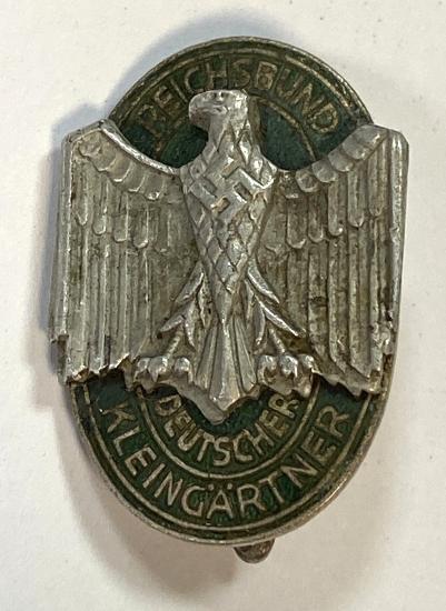 WW2 German Reichsbund Deutscher Klein Gartner Badge