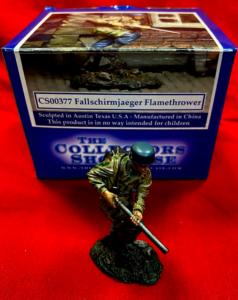 Collectors Showcase CS00377 Fallschirmjager Flamethrower