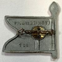 WW2 German WHW Mot Pioniere Flag Standard Donation Badge