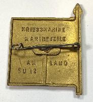 WW2 German WHW Kriegsmarine Marineteile Flag Standard Donation Badge