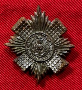WW2 Scots Guards Economy Cap Badge