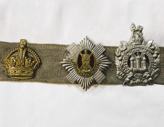 WW2 British Stable Belt With Collection Of WW2 Badges 