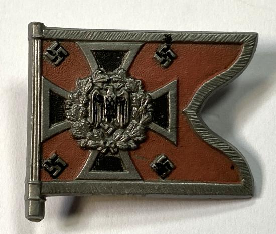 WW2 German WHW Kraftfahrkampftruppe Flag Standard Donation Badge