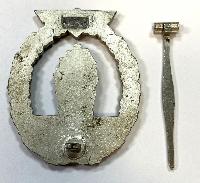 WW2 German Kriegsmarine Minesweepers Badge
