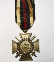 WW2 German Cross Of Honour With Swords