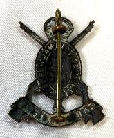 WW2 British 6th Dragoon Guards Cap Badge