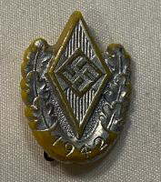 WW2 German Hitler Youth 1942 Sports Festival Day Badge