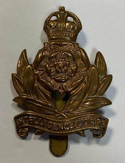 WW2 British Intelligence Corp Cap Badge